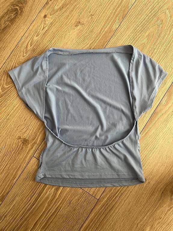 T-shirts: diverse T-Shirts  – D'occasion à Brütten par cel_l8pt 3