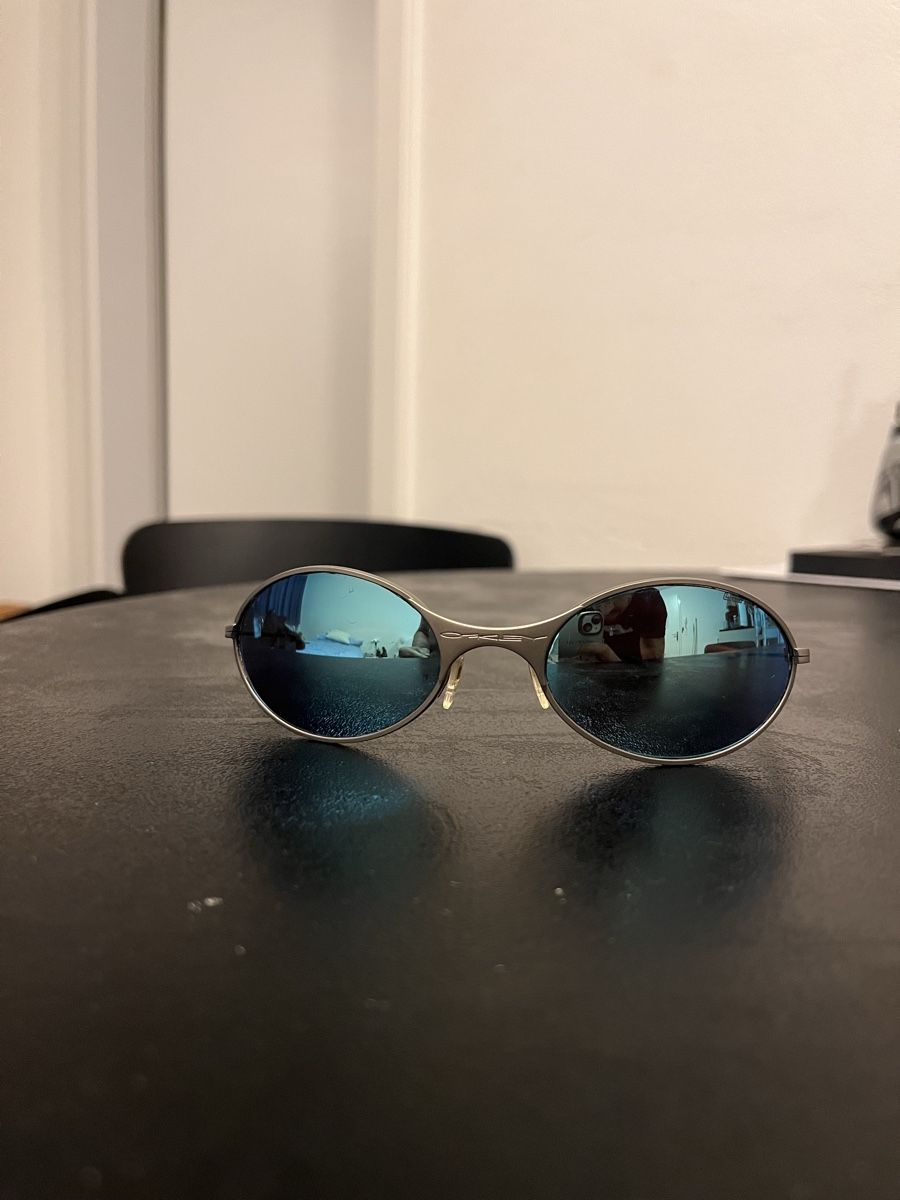 Oakley Occhiali & Lenti: Oakley E-Wire Sonnenbrille 1. Generation Silber blau – Usato da St. Moritz venduto da mat_h6q6 2