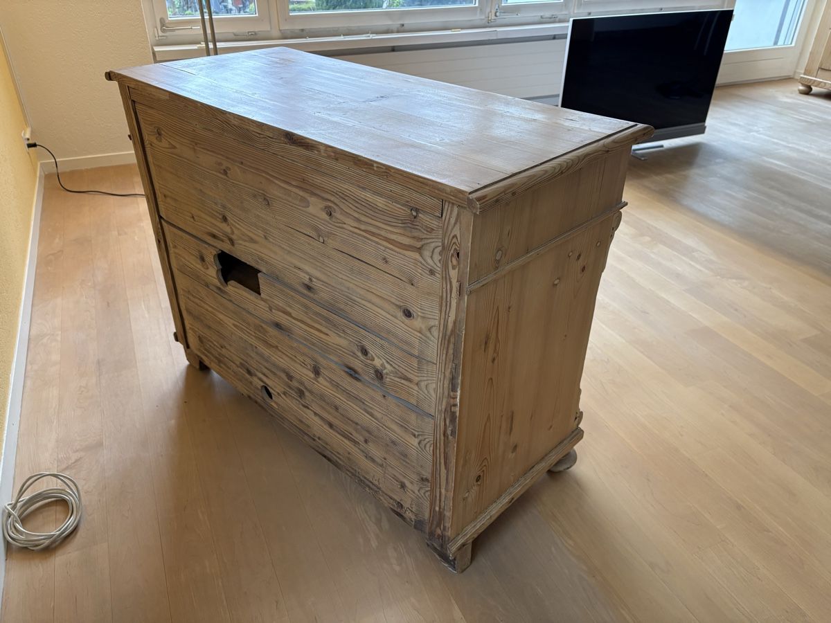 Cassettiere: Antike Kommode Tanne – Usato da Augst BL venduto da Desimi 2