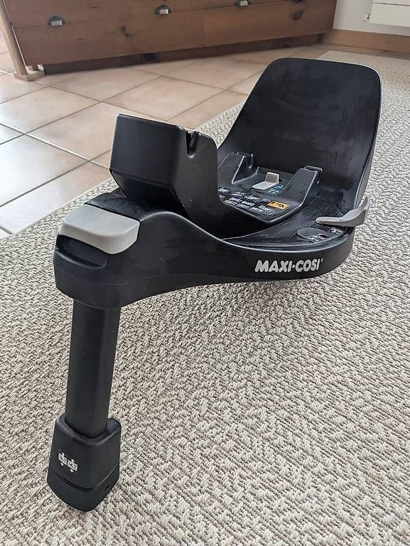 Maxi-Cosi Auto-Kindersitze: Base isofix familyfix 360 Maxi-cosi – Gebraucht aus Morges von The_Sejo 1