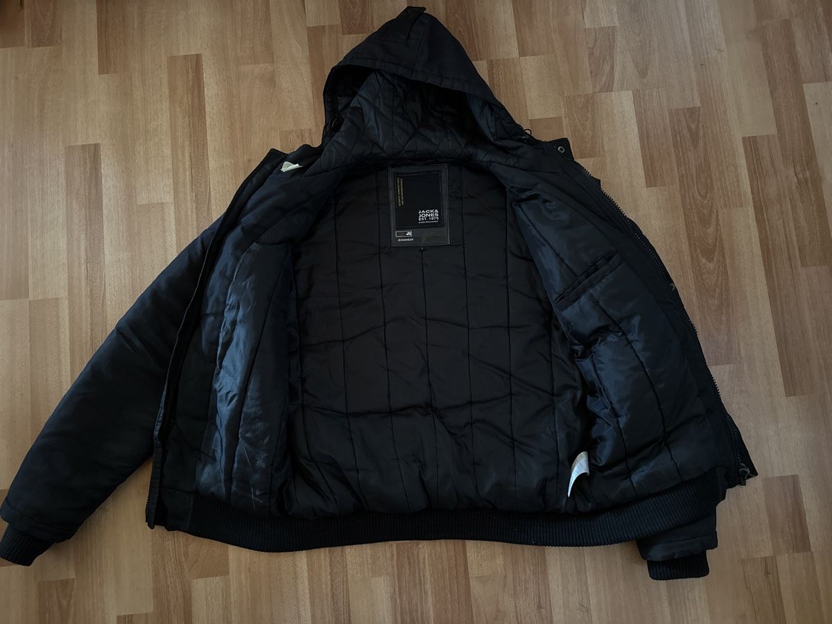Jack & Jones Jacken: Jack&Jones Winterjacke Gr. L schwarz – Gebraucht aus St. Gallen von mai_zpt7 3