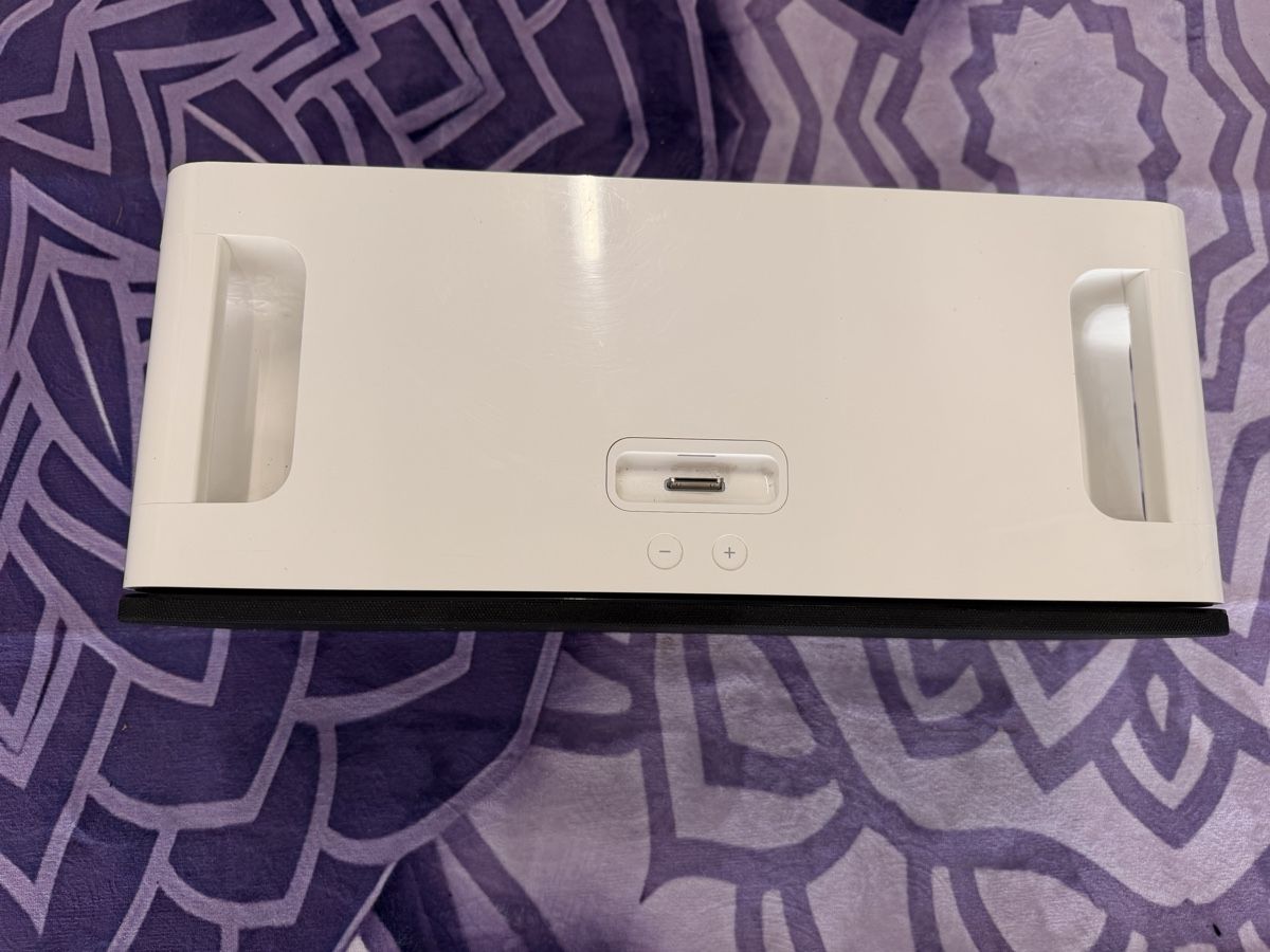Apple Casse acustiche: Apple iPod Hi-Fi - Enceinte Dock Apple originale – Usato da Chézard-St-Martin venduto da chr_vz22 2