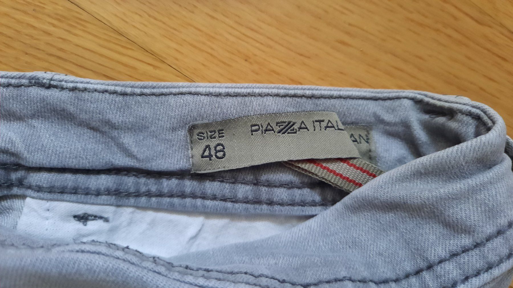 Hosen: ***PIAZA*** Jeans Gr. 48 hellgrau – Gebraucht aus Wädenswil von H2H_Secondhandshop 4
