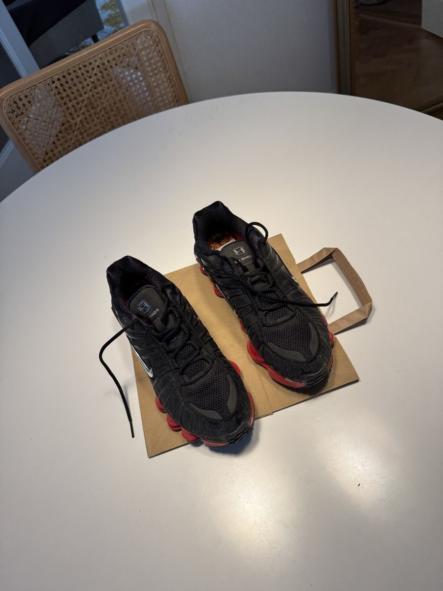 Nike Scarpe da uomo: Nike Shox TL Skepta – Nuovo (secondo la descrizione) da Zürich venduto da GC96