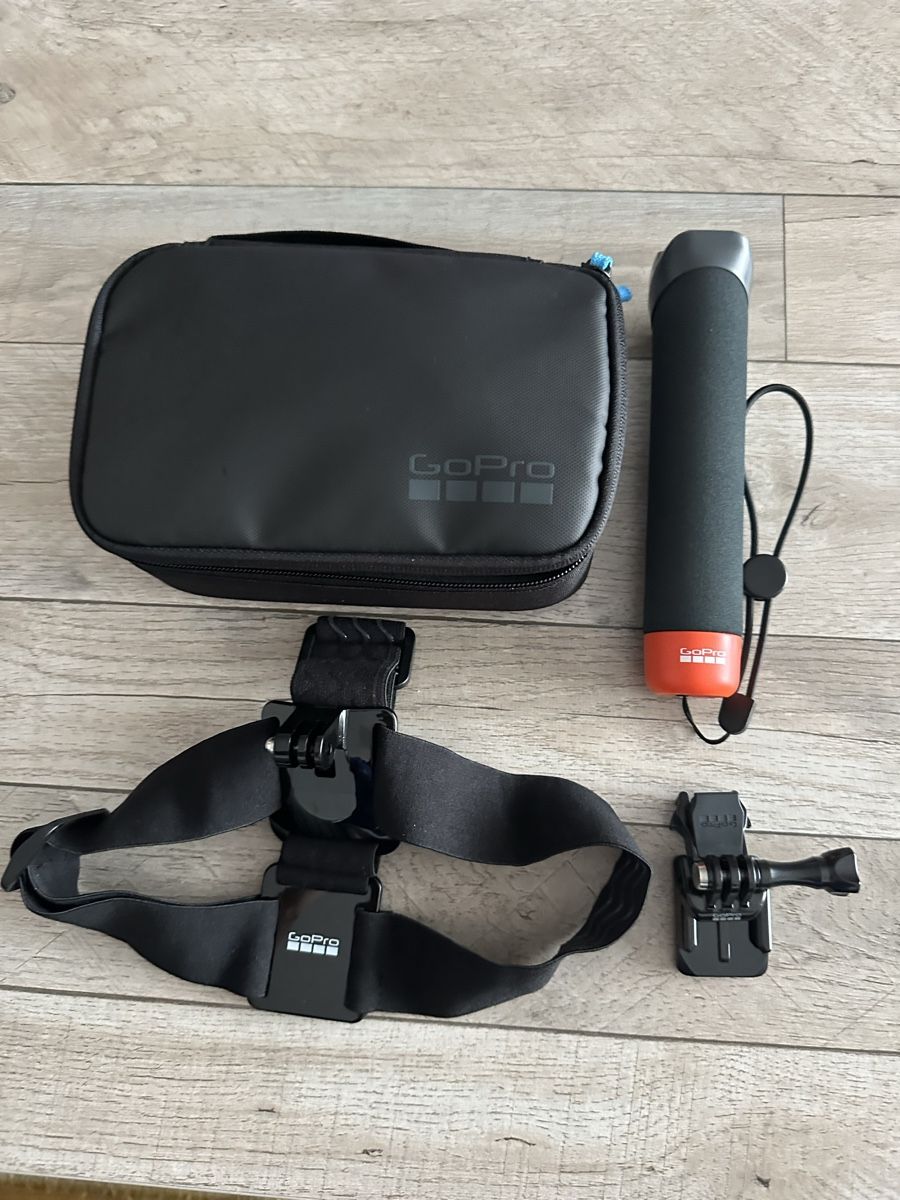 Gopro Action Cam: GoPro Set Abenteure-Kit – Neu und originalverpackt aus Emmenbrücke von Marktonline