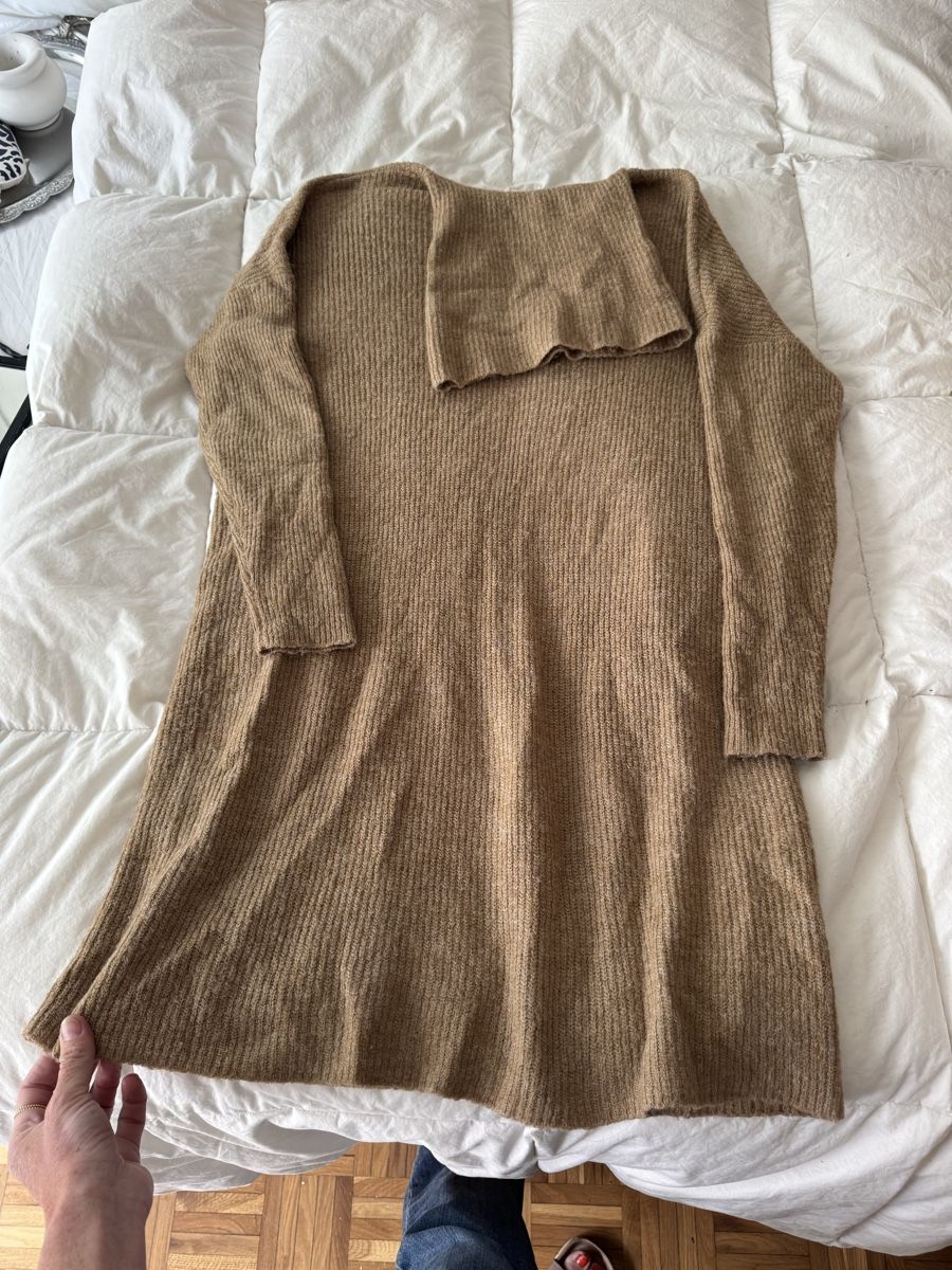 Maglioni & Felpe: Robe pull beige col roulé douce et chaude taille M – Usato da Genève venduto da lejardindesvetements 3