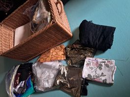 Stoffreste Korb voll Diverse Textilien zum Basteln, Nähen
