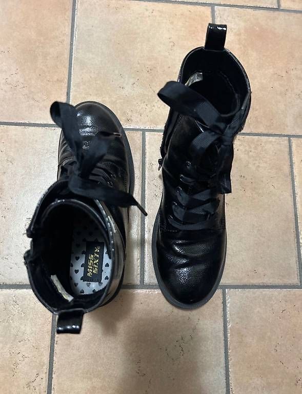 Scarpe da donna: Bottes noires Miss Sixty – Usato da Yverdon-les-Bains venduto da rca_d2cf 3