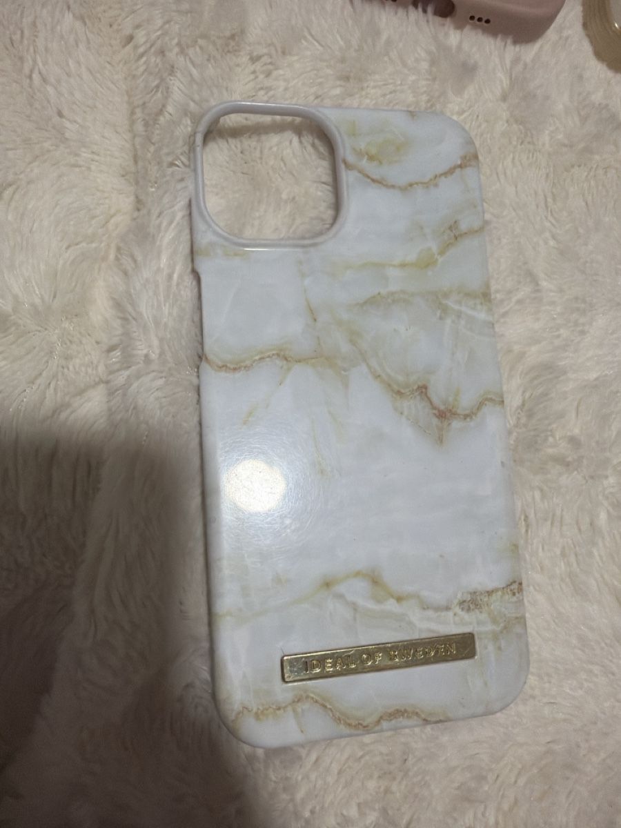 Covers & Schutzfolien: Coques IPhone 13  – Gebraucht aus Le Locle von Mayd_h 1
