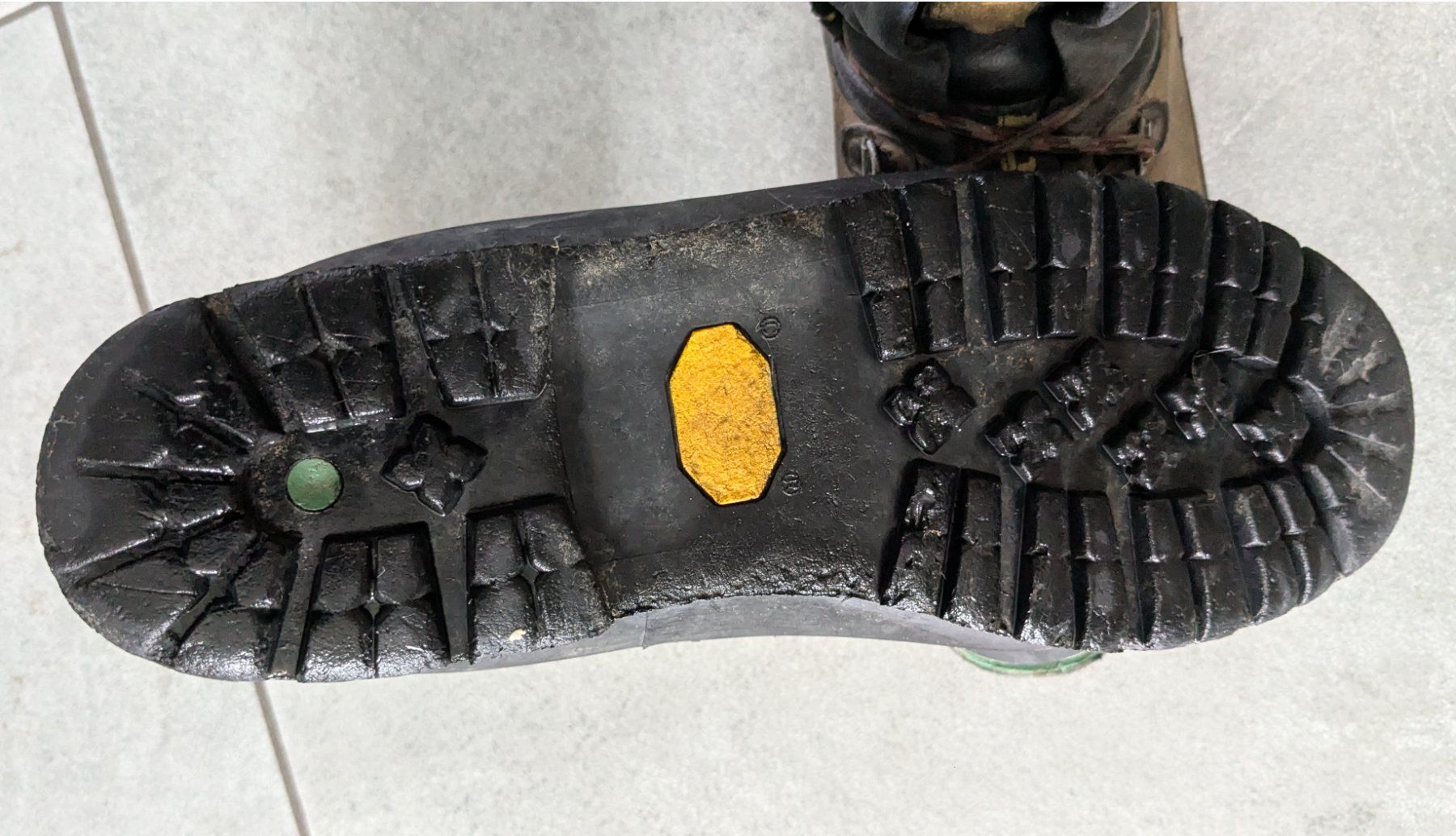 La Sportiva Scarpe da uomo: Bergschuh La Sportiva Mountain – Usato da Oberweningen venduto da Ramre 4