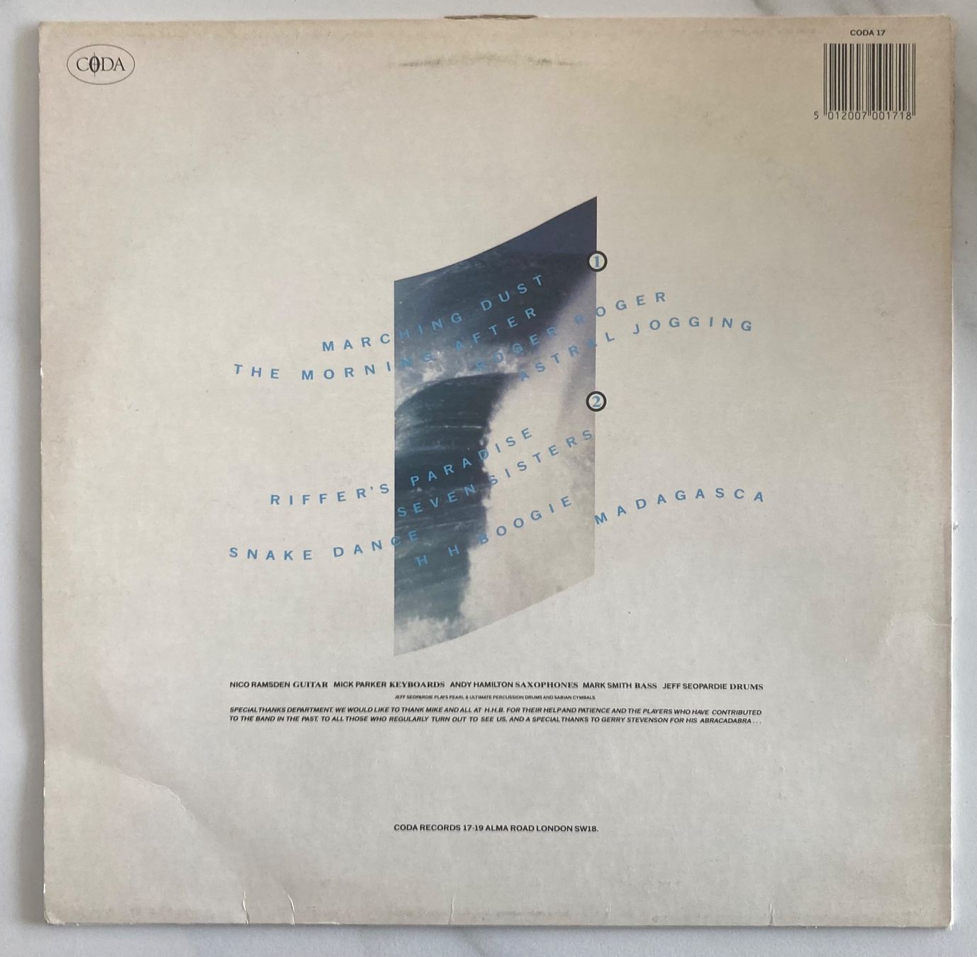 Dischi in vinile: JAZZ SLUTS - MAKING WAVES – Usato da Poliez-Pittet venduto da Newtown-Records 1