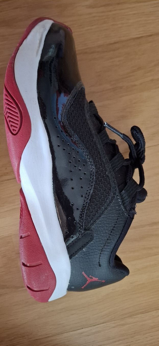 Jordan Scarpe da uomo: Baskets Nike Jordan 11 – Usato da Aigle venduto da vir_lb2c 4