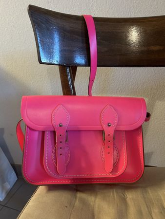 Cambridge Satchel bag rose fluo