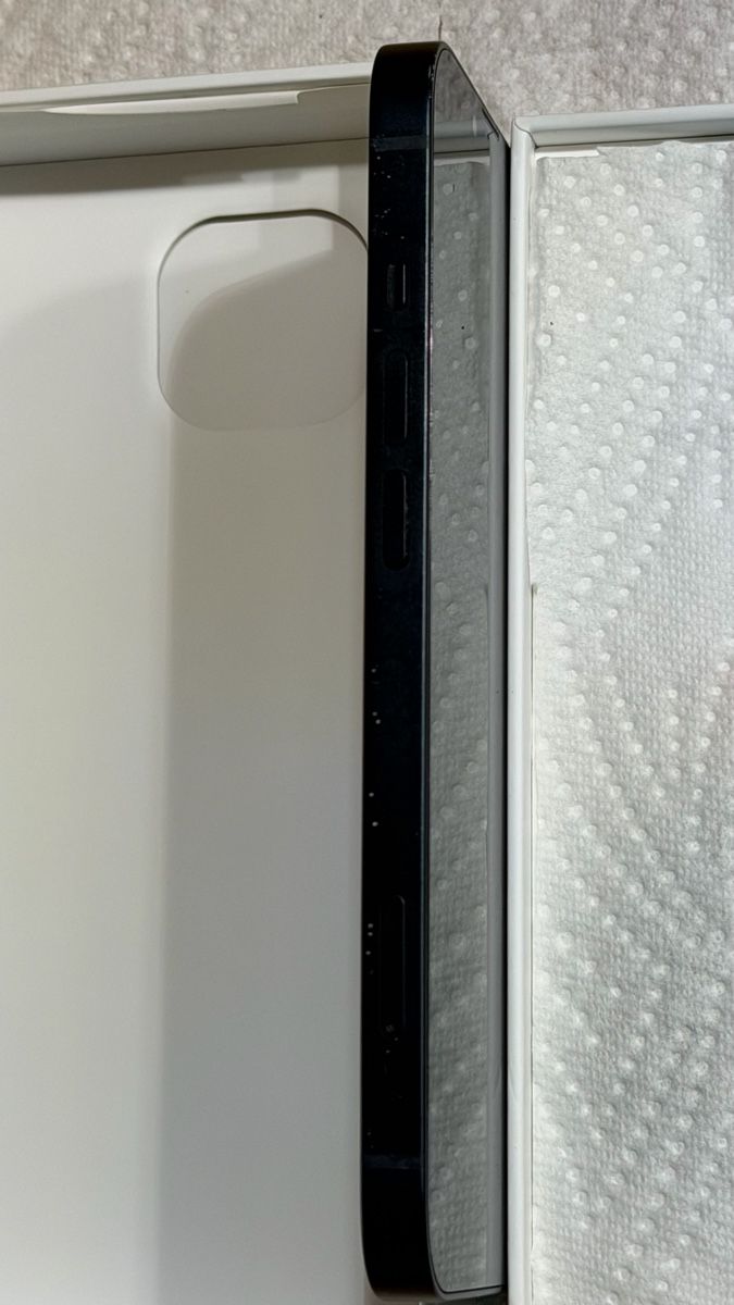 Apple Telefoni cellulari / Smartphones: iPhone 13 Midnight 128 GB – Usato da Baettwil venduto da Schmidy25 4