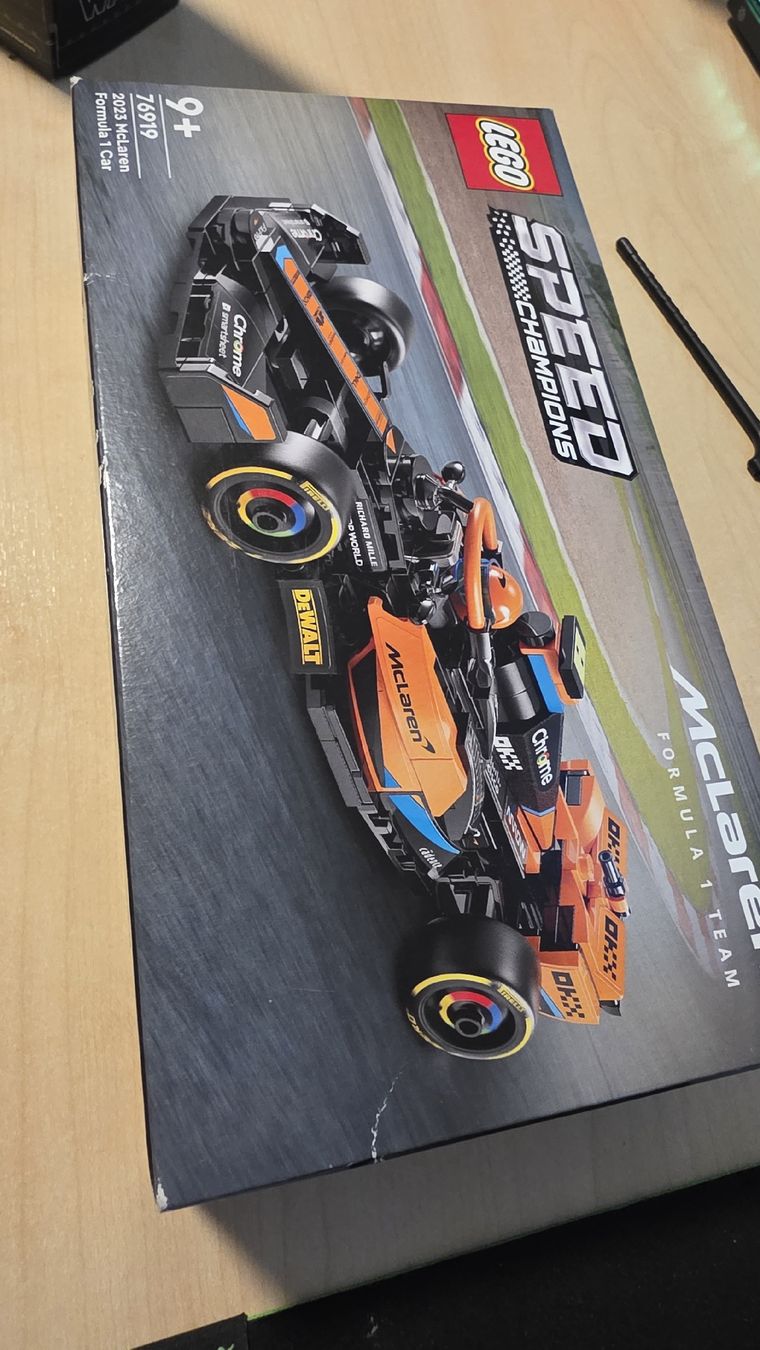 Lego Spielzeuge: Lego Mclaren – Neu und originalverpackt aus Winterthur von ich_8frx
