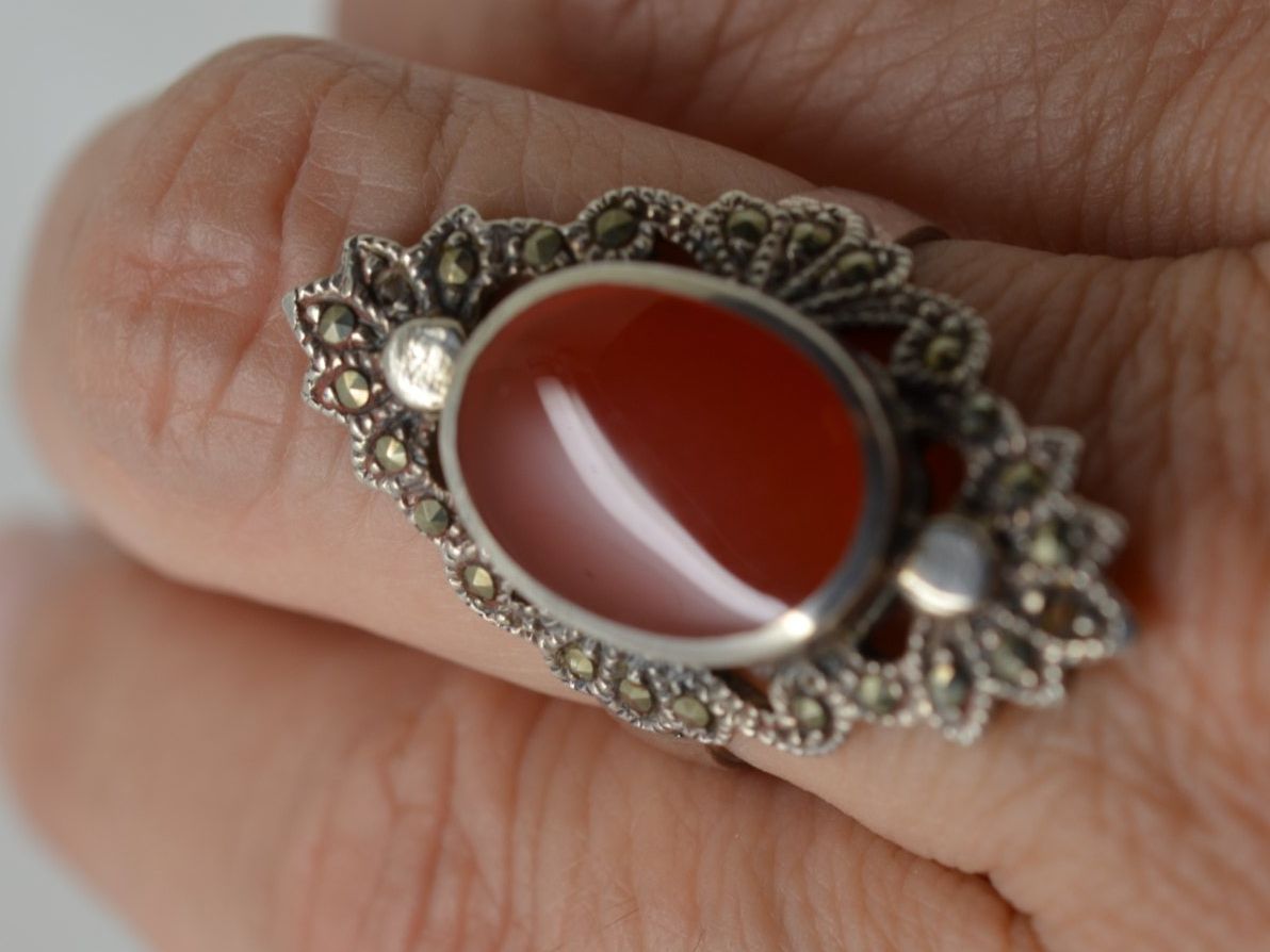 Anelli: Bague argent 925 cornaline + marcassites 6gr. – Usato da La Croix (Lutry) venduto da OMEGA07
