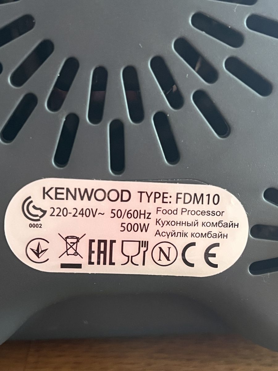 Kenwood Küchengeräte: Kenwood Food Processor Typ FDM10 – Neu (gemäss Beschreibung) aus Weesen von Engadinerin 2