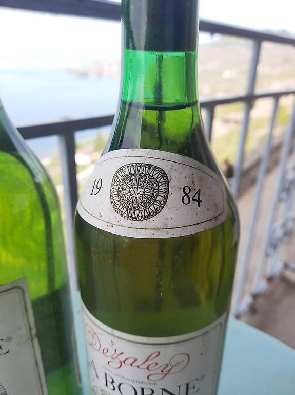 Vino: Bouteilles de vin Dézaley Testuz La Borne de collection – Nuovo e nell'imballaggio originale da Puidoux venduto da big_sn27 3