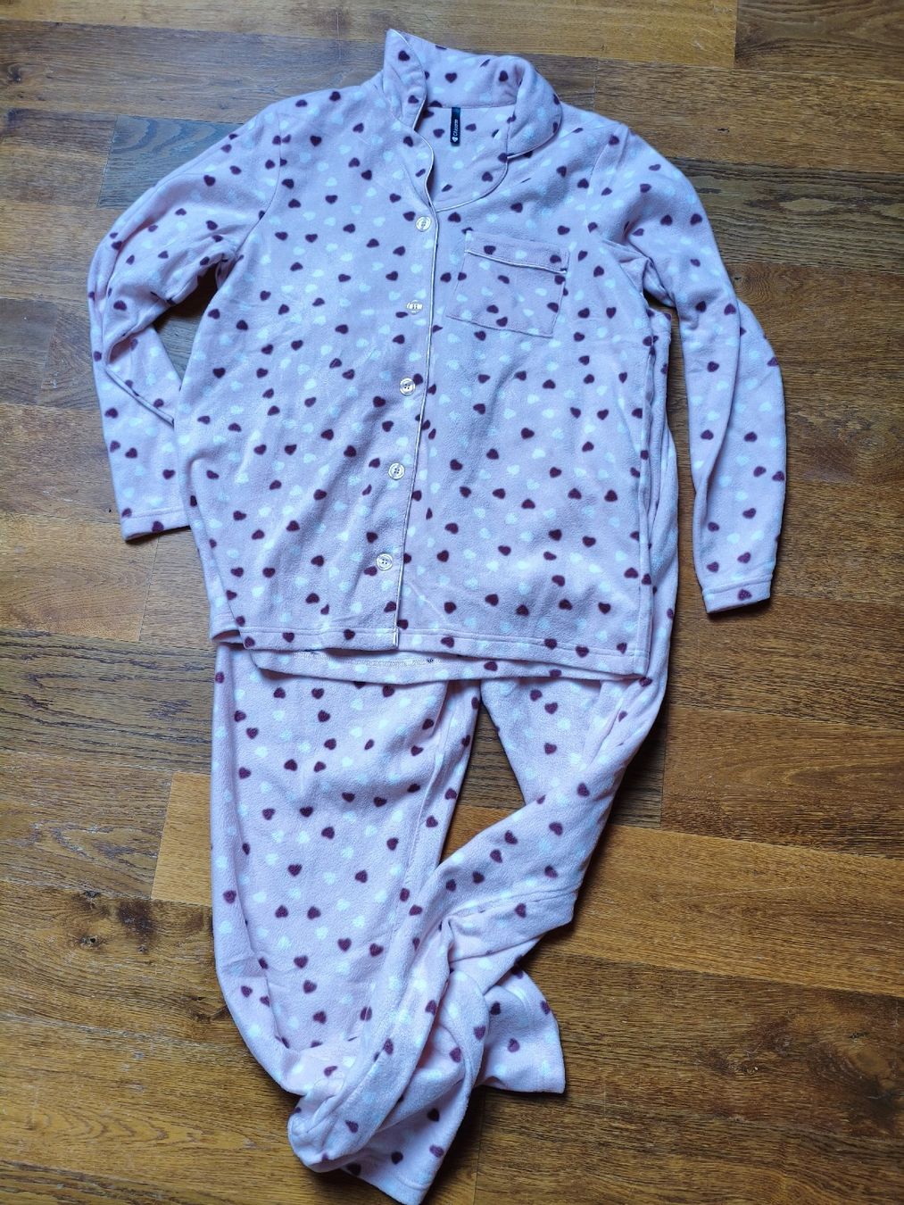 Negligees & Pigiami: Flauschiger rosa Pyjama L/XL – Usato da Hermiswil venduto da Volvorine