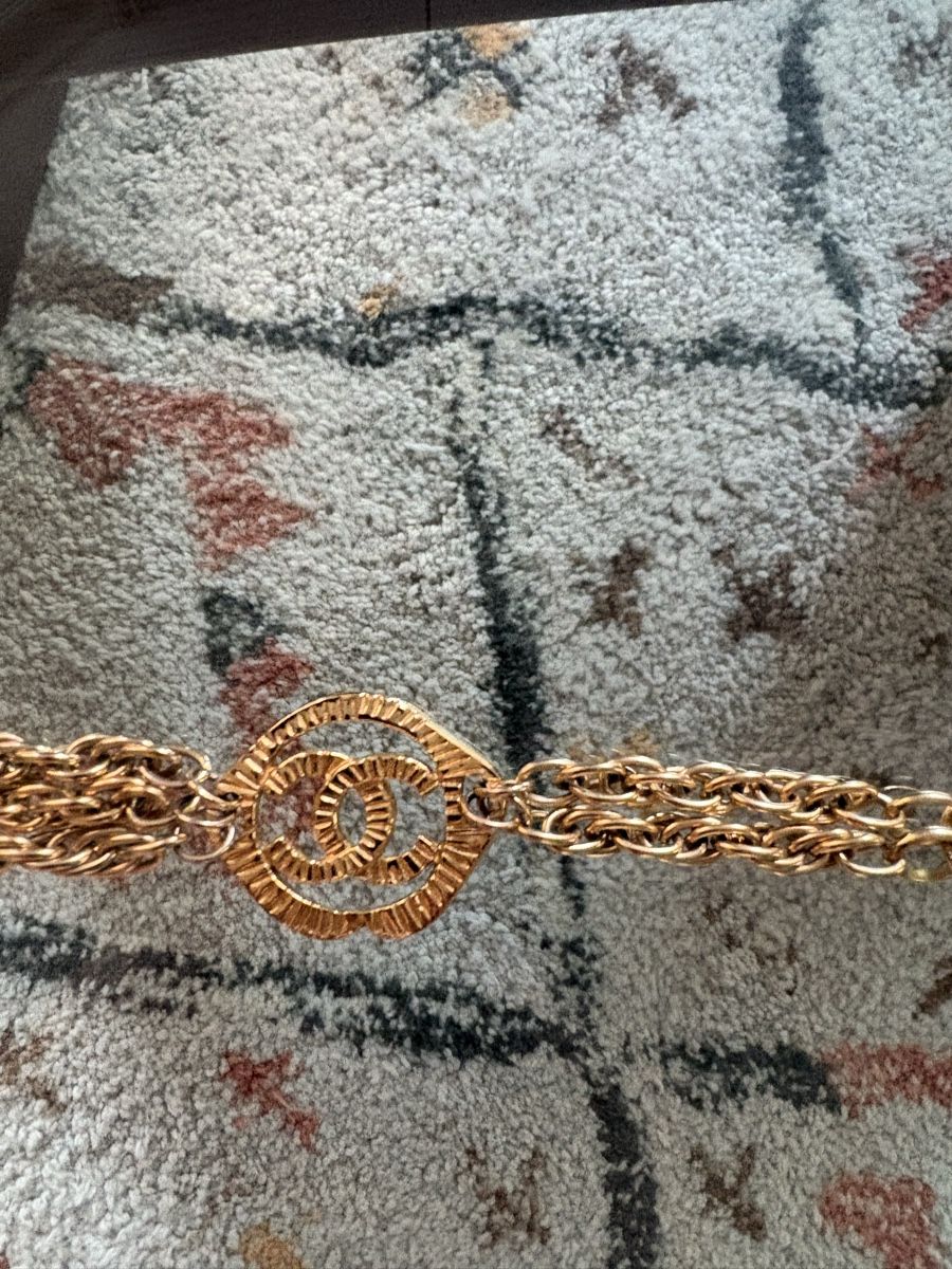 Chanel Armbänder & -reifen: Chanel vintage bracelet – Gebraucht aus Zürich von Charrua 1