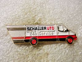 Ansteckpin 95: Schaller Lieferwagen