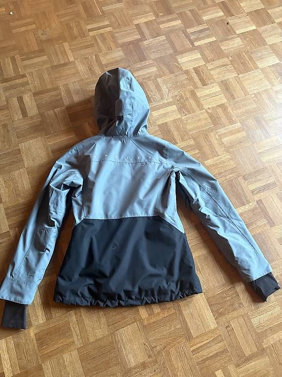 Giacche: Montec Damen Skijacke Grösse S Atlantic/Black – Usato da Uttigen venduto da extreme08 1