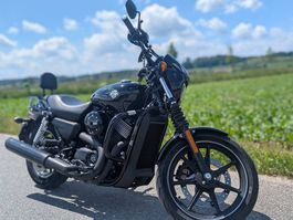 Harley-Davidson Street XG750  schwarz, 35 kW