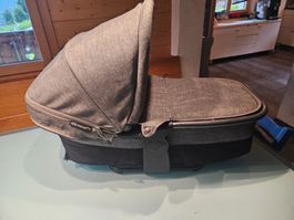 TFk Mono Babywanne Grau  inkl Matratze und Regencover