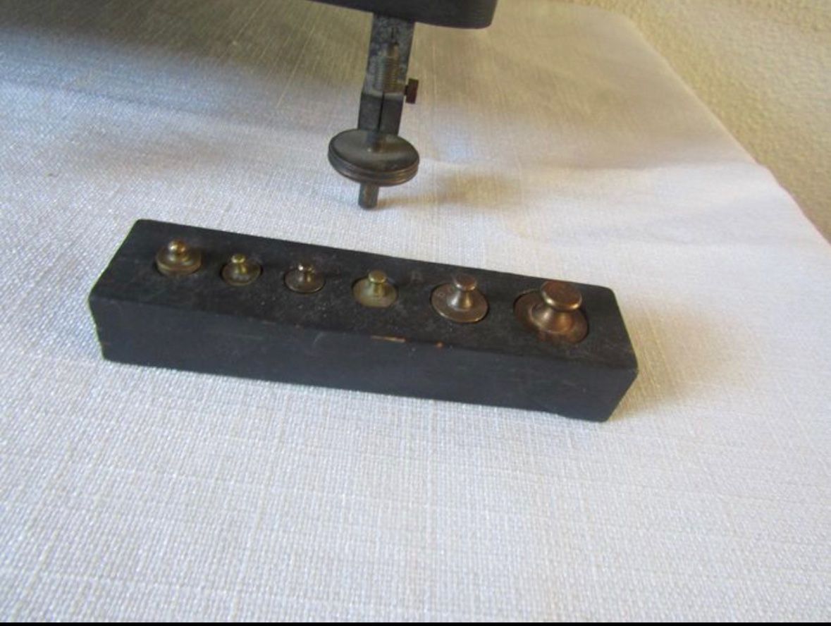 Bilance e pesi: Balance Sartorius – Usato da Biel/Bienne venduto da Dragonpandora 5