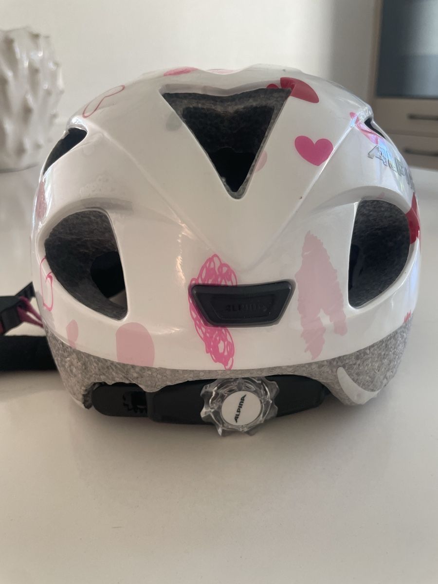 Caschi: Kinderhelm von Alpina – Usato da Dielsdorf venduto da NataliaKitsios 2