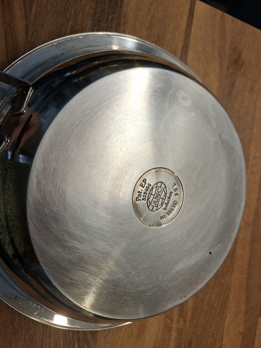 Amc Padelle: AMC Pfanne 2lt Induktion  – Usato da Meinisberg venduto da MartinaM1972 3
