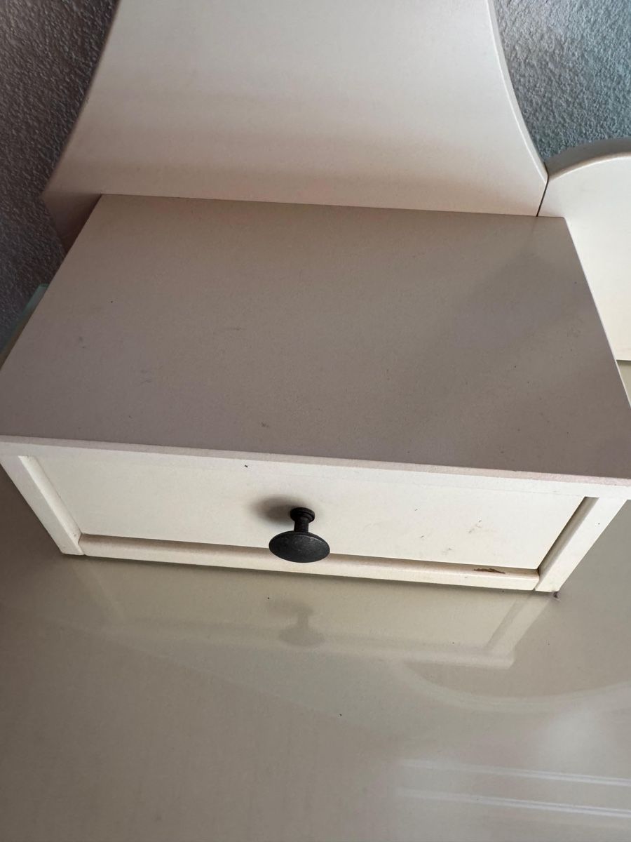 Ikea Tavoli da trucco: Schminktisch Hemnes Weiss – Usato da Elgg venduto da Ricky9548 2