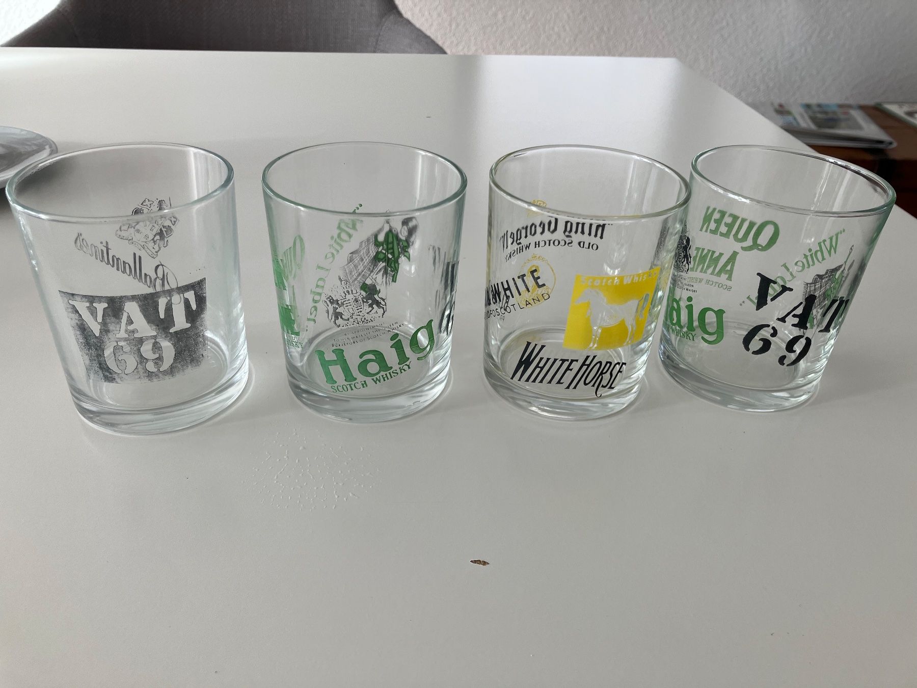 Bicchieri: 4 Whiskey Gläser zu verkaufen – Usato da Münchenstein venduto da Juli88 1