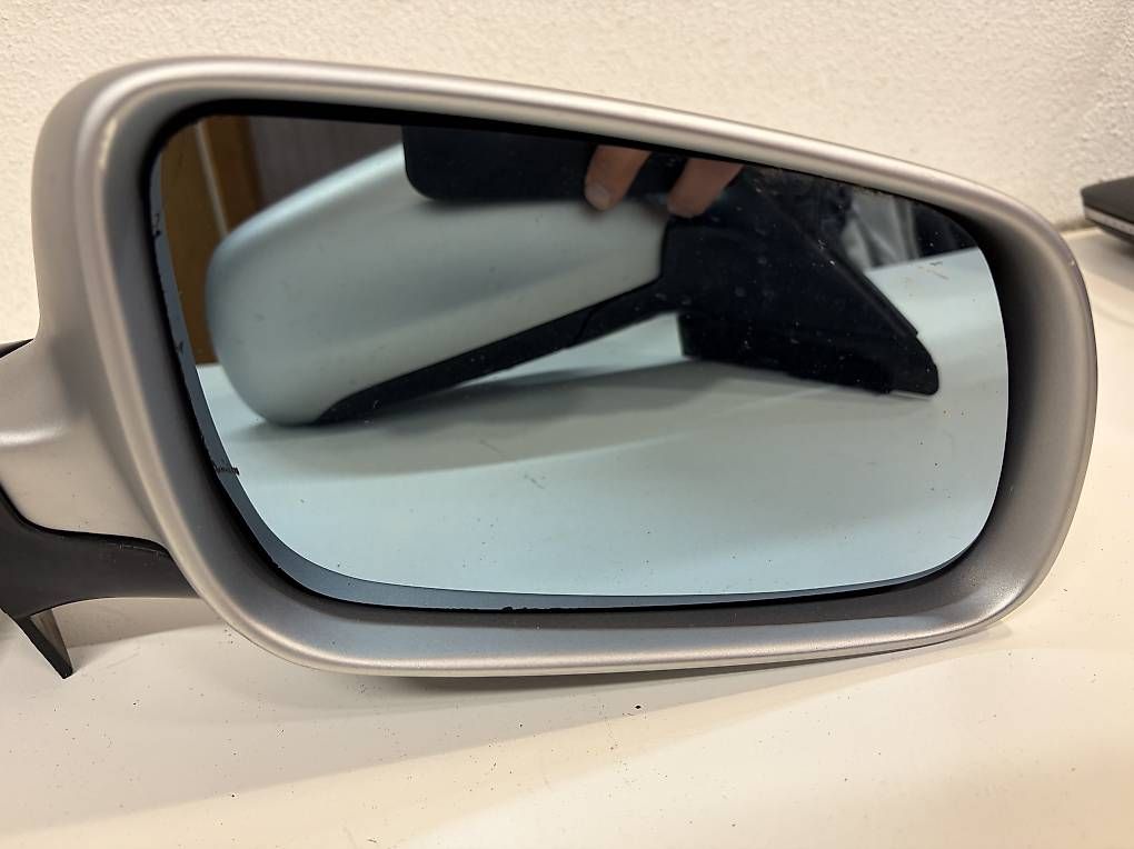 Tutti pezzi di ricambio auto: Audi Rs4/S4 B5 – Usato da Madetswil venduto da maucad 4