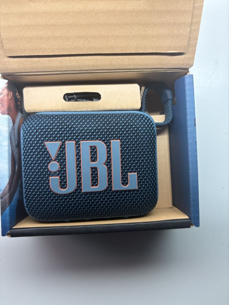 JBL Casse acustiche: JBL Go 4, wenig gebraucht - neu – Nuovo (secondo la descrizione) da Biel/Bienne venduto da RePhone3645