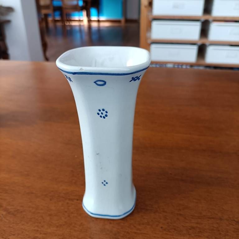 Vasi & Recipienti: Kleine Delfter Vase – Usato da Zug venduto da Sabina0 3