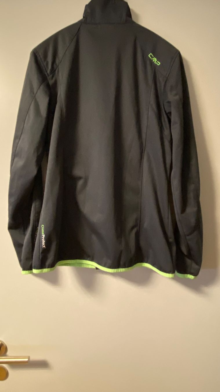CMP Jacken: Leichte Jacke CMP – Gebraucht aus Starrkirch-Wil von sclupain 2