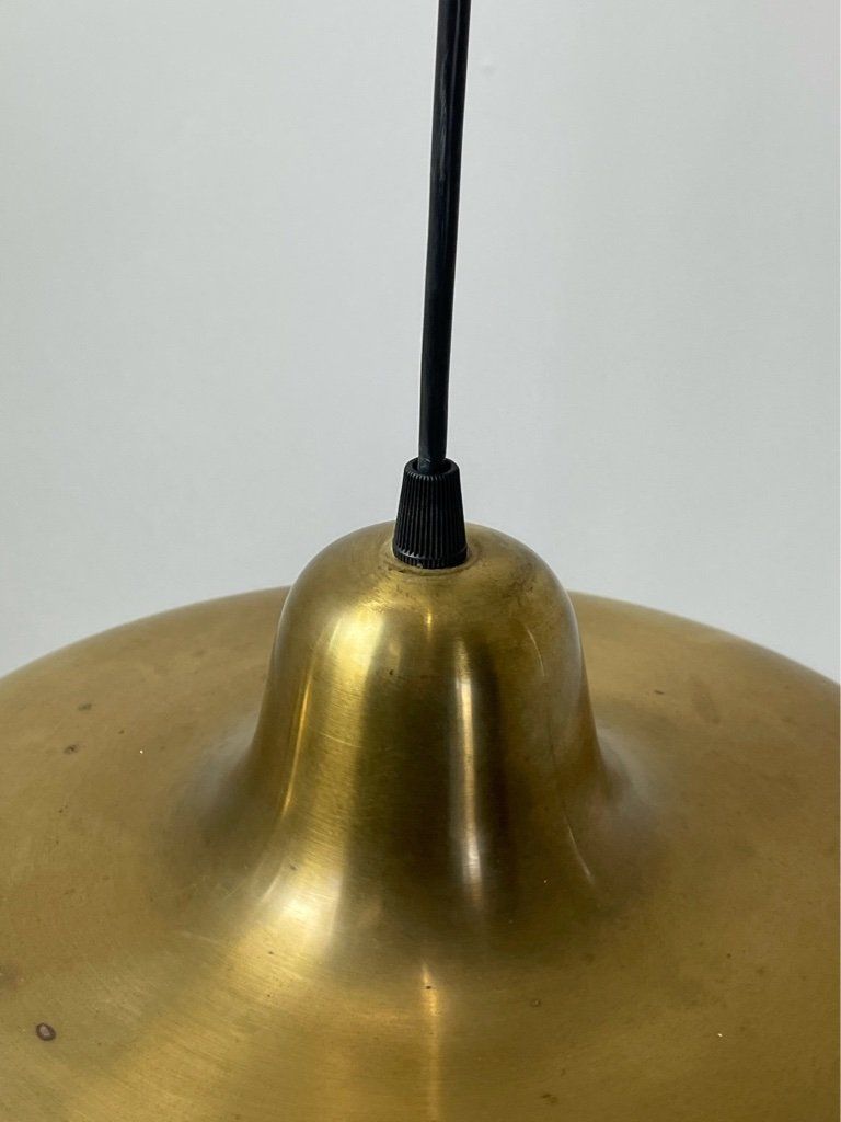 Lampade: Dänische MCM Lampe Bent Karlby Messing & Opal – Usato da Basel venduto da MidMod20C 3