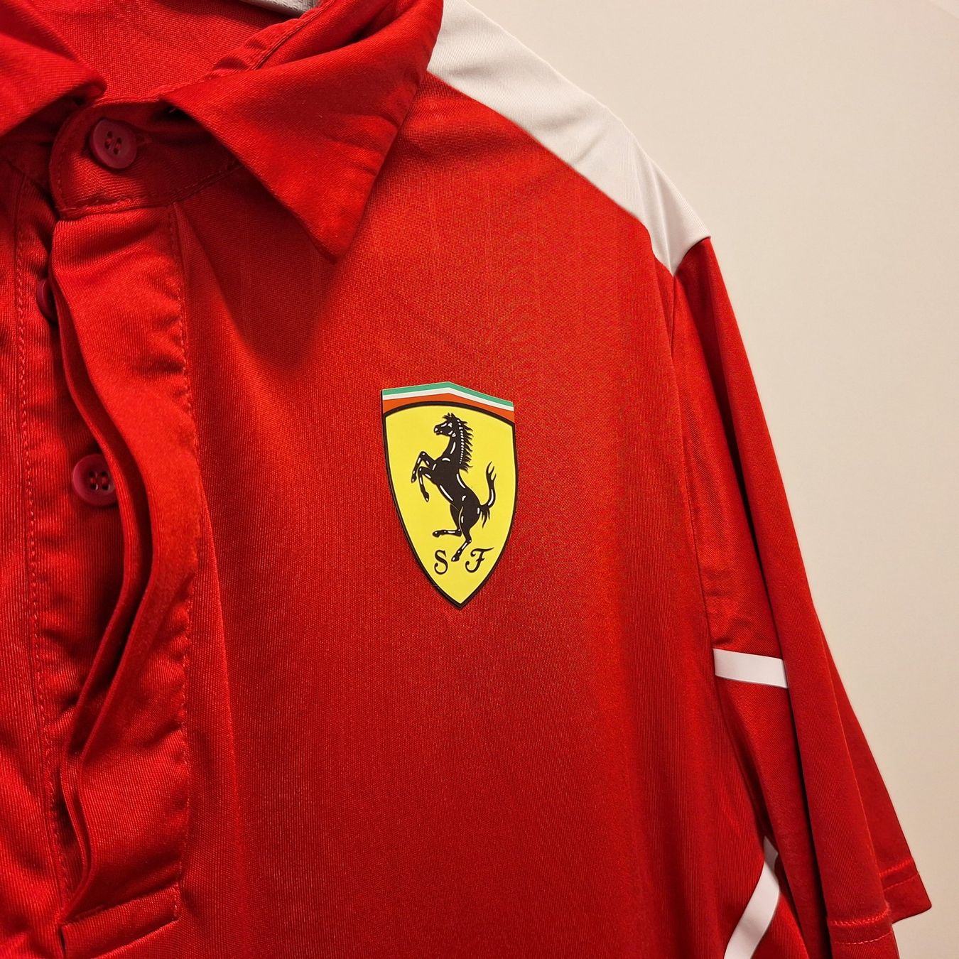 Magliette Polo: Puma Ferrari Polo XL – Usato da Bellinzona venduto da LA-ropa-de-Juan 9