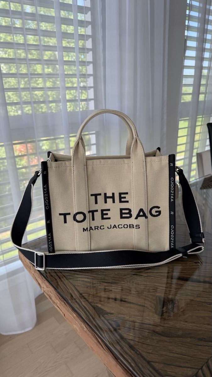 Marc Jacobs Borse da donna: Marc Jacobs Tasche The Tote Bag – Nuovo (secondo la descrizione) da Oberbüren venduto da ckroses 1