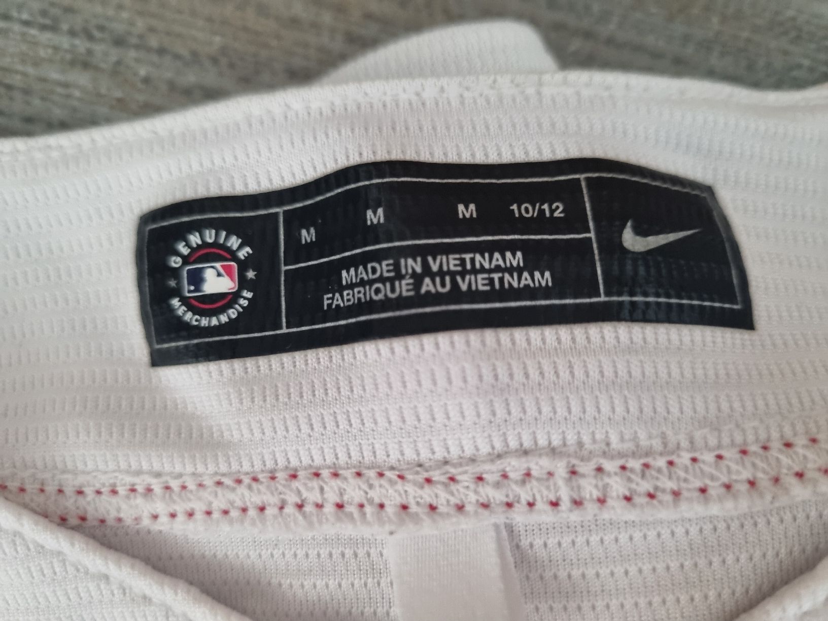 Nike Survêtements: Red Sox jersey boy's M – D'occasion à Bottmingen par alenov 2