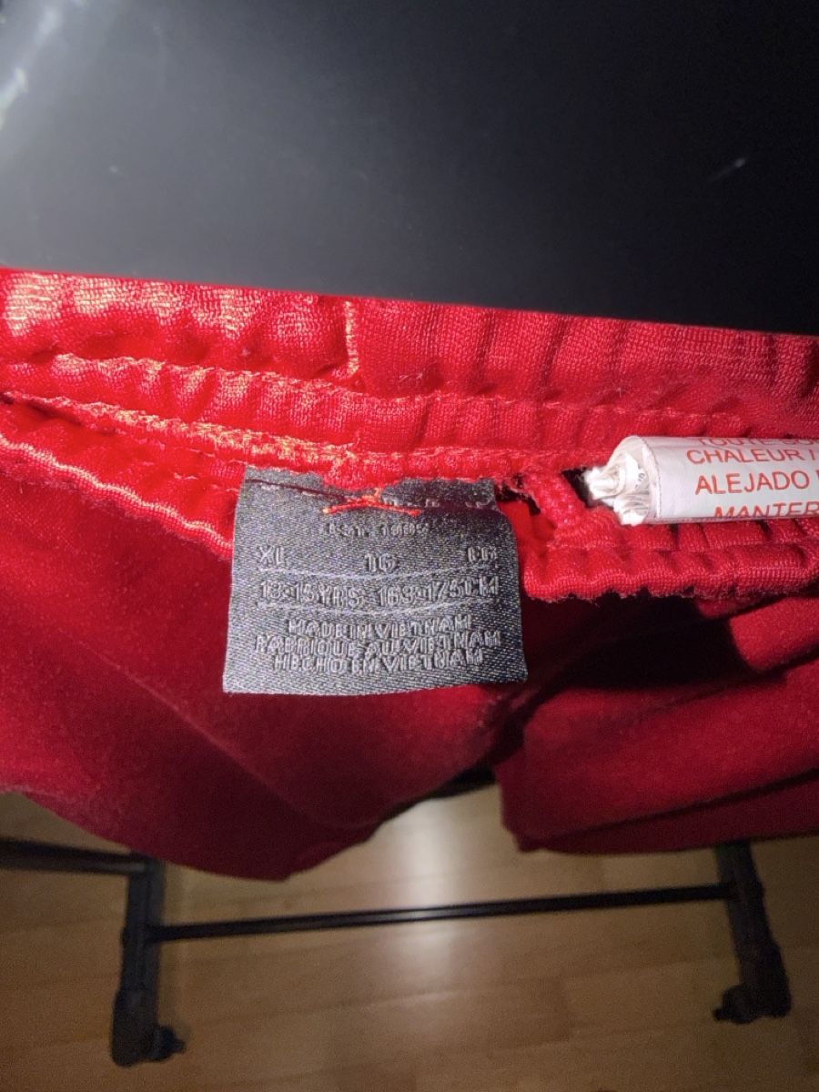 Jordan Pantalons: Jordan jogging – D'occasion à Sementina par bru_vpp5 2