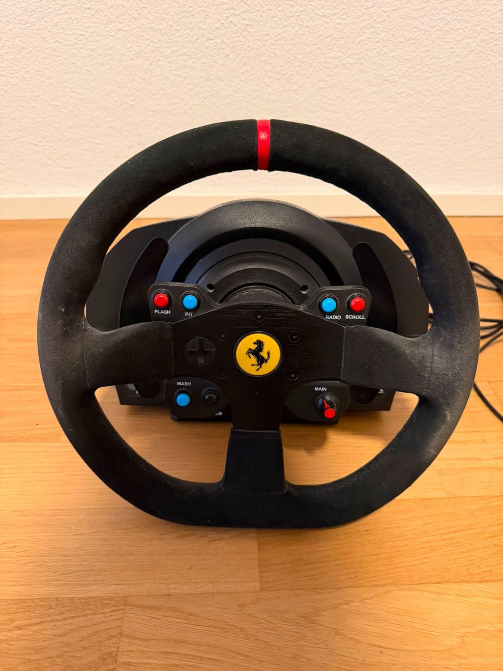 Thrustmaster Controller: Thrustmaster T300 Ferrari Integral RW Alcantara Edition – Usato da glattfelden venduto da liechti21 1