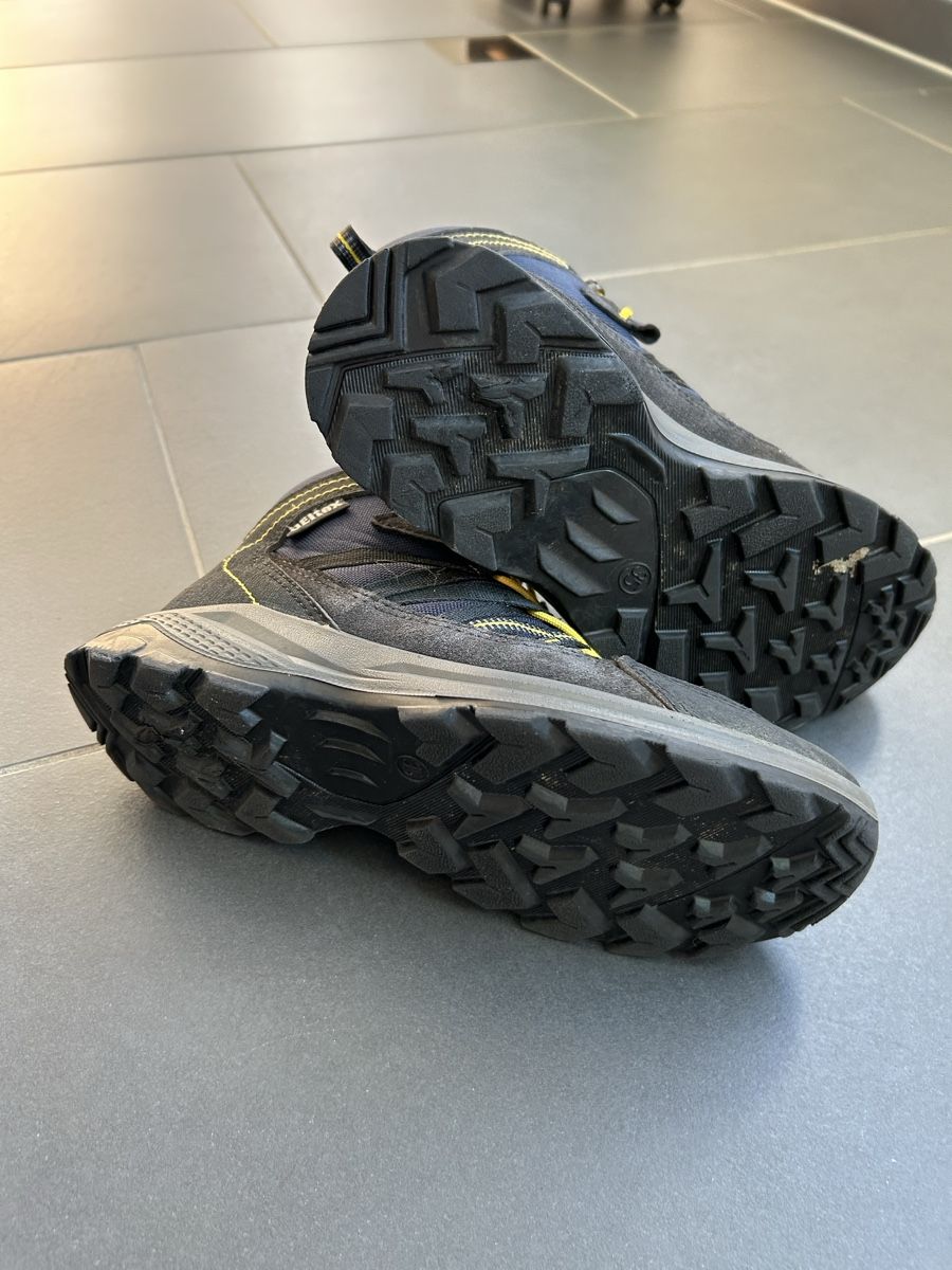 Landrover Scarpe per ragazzi: Wanderschuhe Gr.35 – Usato da Illighausen venduto da Schneckli01 1