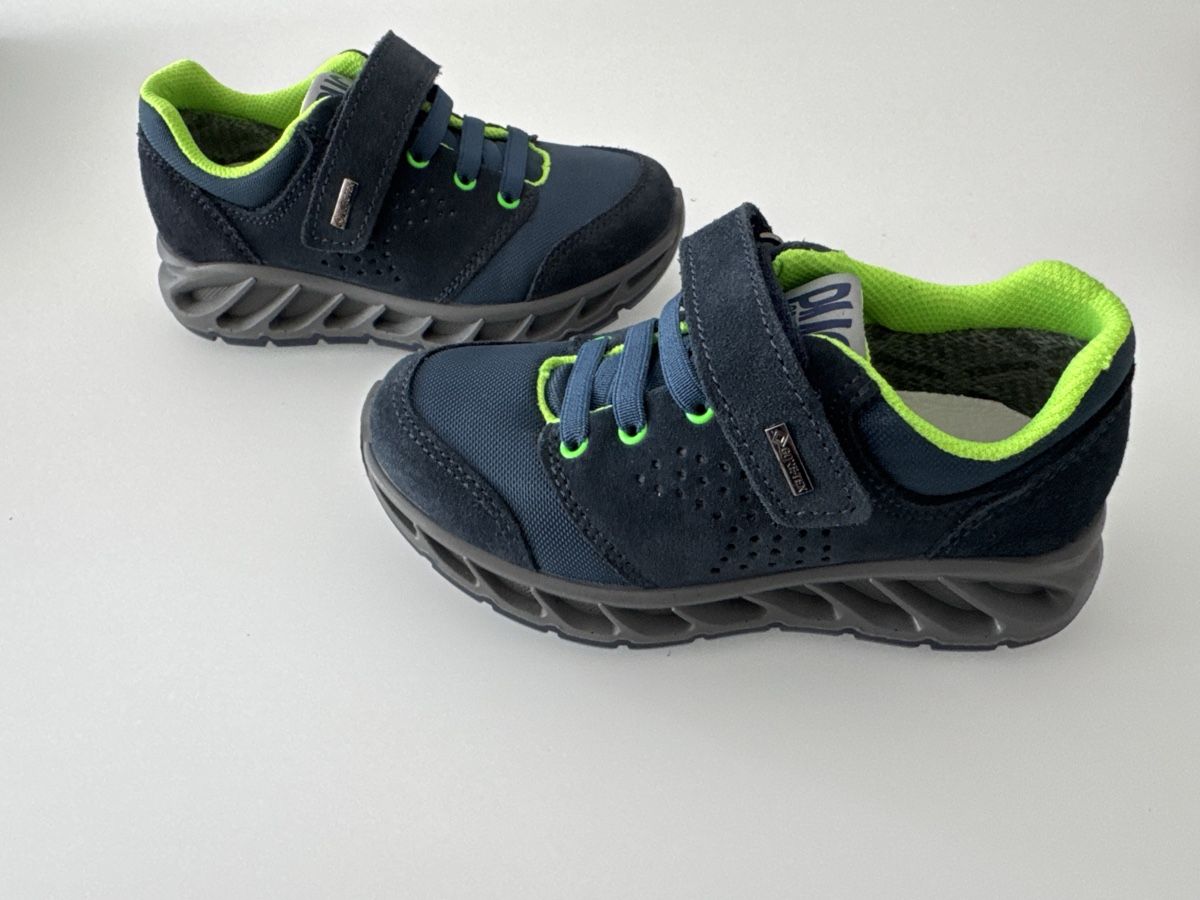 Primigi Scarpe per ragazzi: Primigi Kinderhalbschuhe GoreTex Größe 28 – Nuovo e nell'imballaggio originale da Oberglatt ZH venduto da cyringo 1