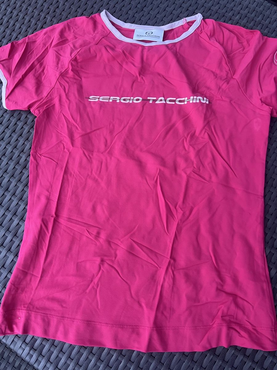 T-shirt: 2 Sportshirts NEU – Nuovo e nell'imballaggio originale da Bülach venduto da Cucculi
