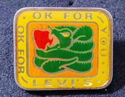 GG423 - Pin LEVIS OK for LEVI'S for you