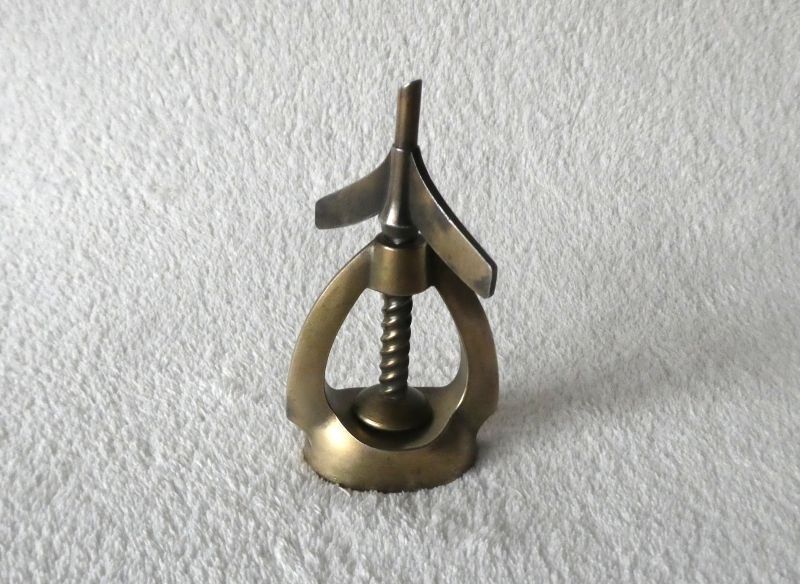Elettrodomestici da cucina: Alter Nussknacker aus Metall NOSARD – Usato da Magden venduto da Renner22