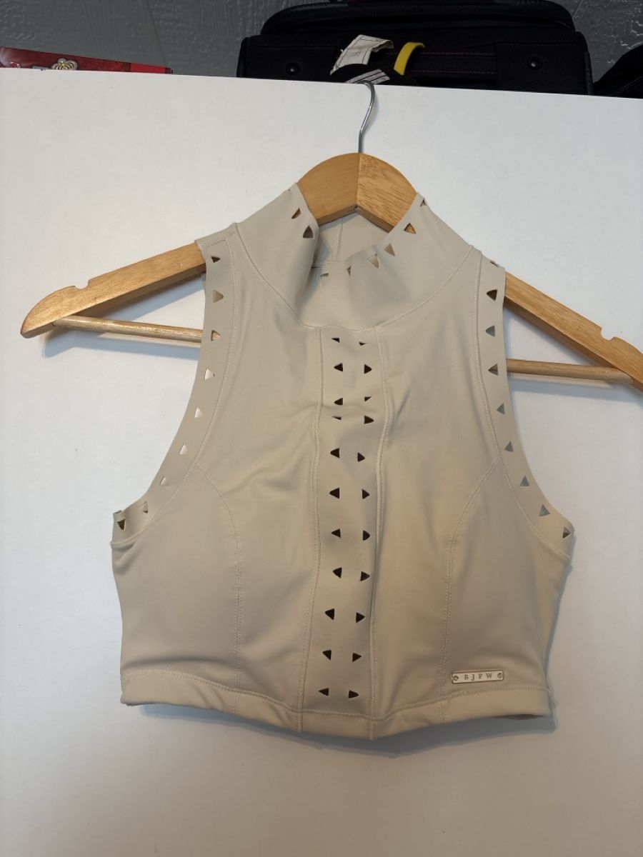 Top: Crop top beige – Nuovo e nell'imballaggio originale da Courchapoix venduto da Aal41
