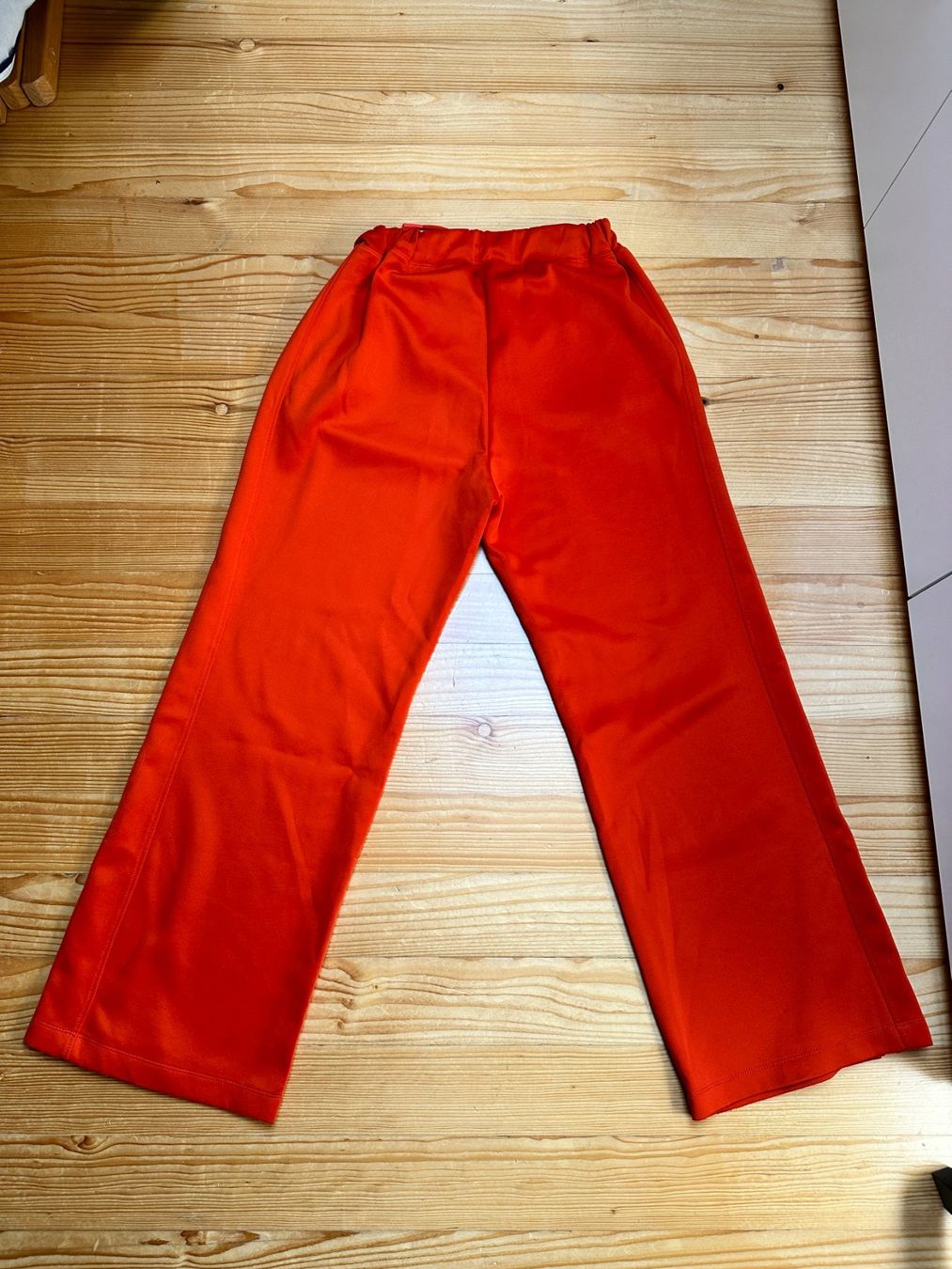 H&M Pantaloni: H&M Trainer Jacke+Hose Gr.S – Usato da Gümmenen venduto da FelizitasHermann 8